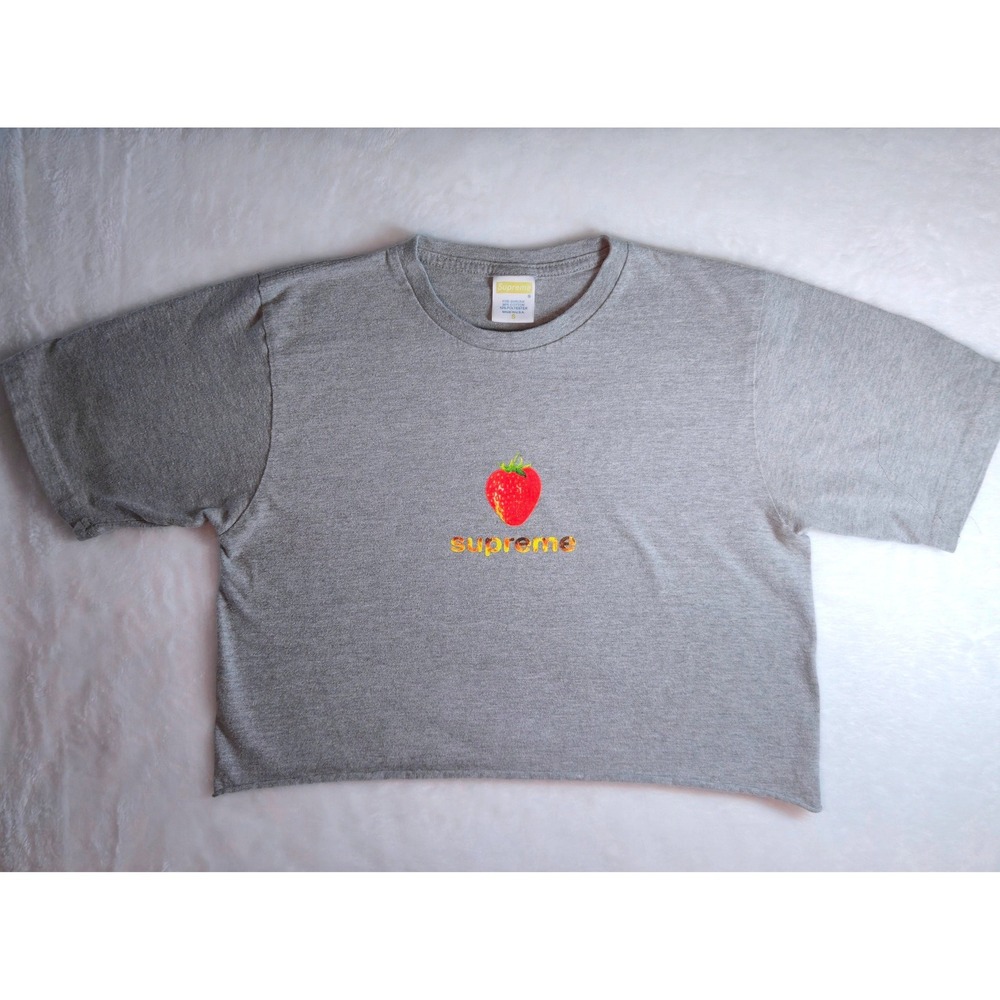 Supreme Strawberry‎ Graphic Tee Heather Grey Small Short Sleeve T-Shirt